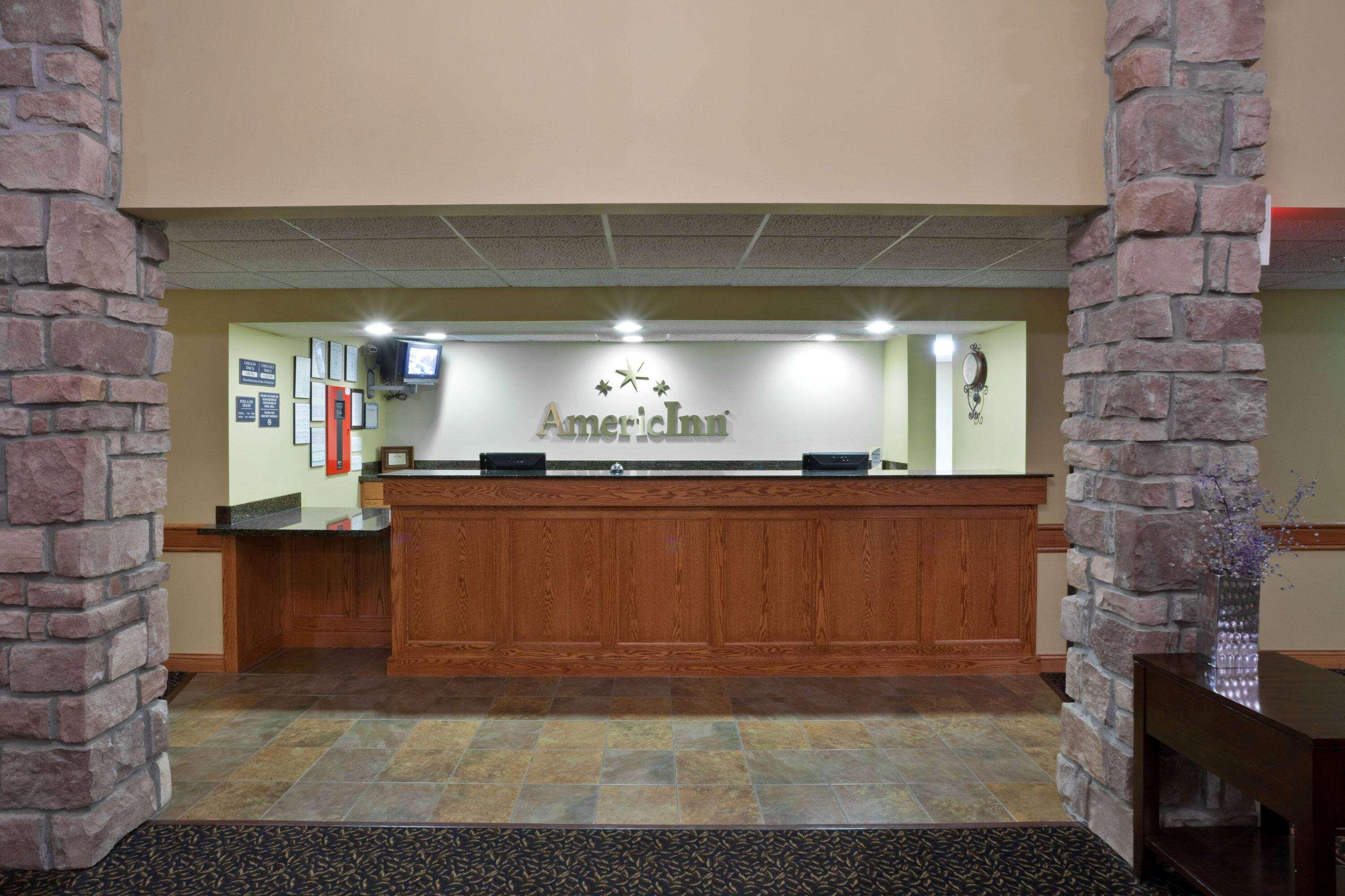 Americinn By Wyndham Lincoln South Экстерьер фото