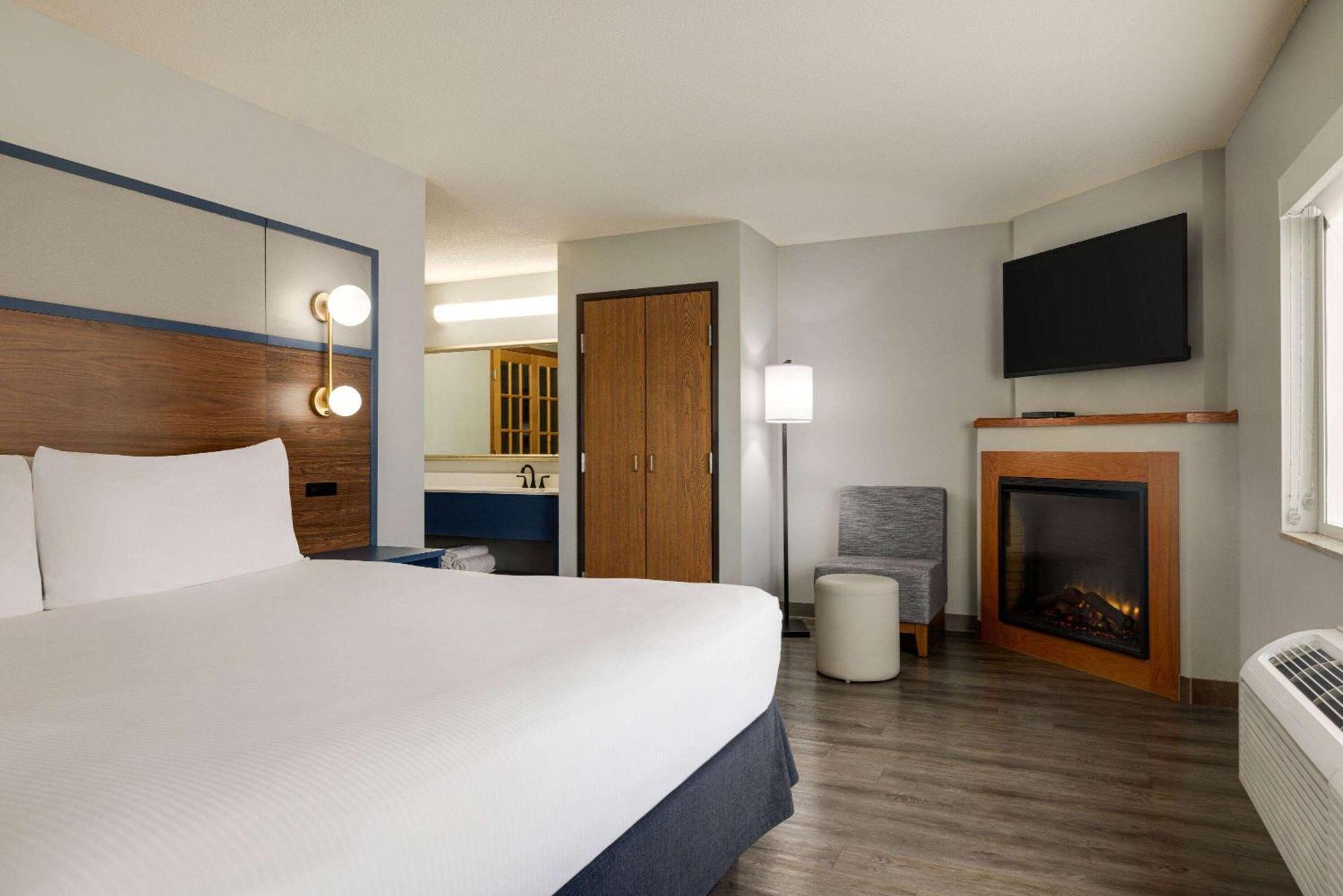 Americinn By Wyndham Lincoln South Экстерьер фото